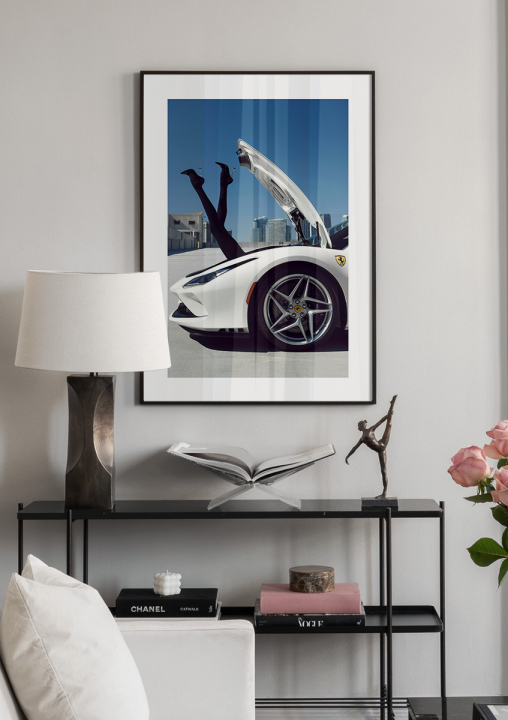 Fehér Ferrari - életstílus divat fotó poszter